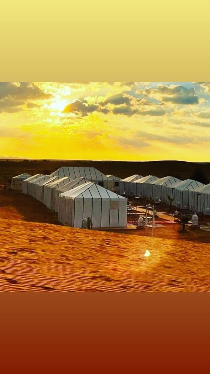 Luxury Camp Of Dar Morocco Hotel Мерцуга Екстериор снимка
